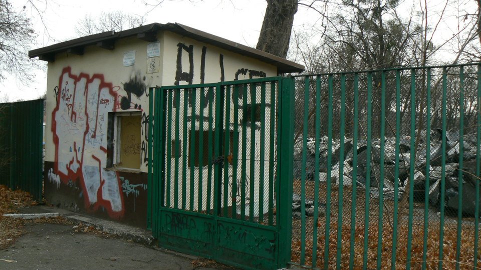 2011 11 Basen przy Sleznej