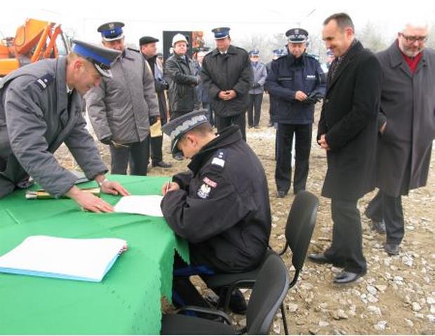 2011 11 Komisariat Slezna