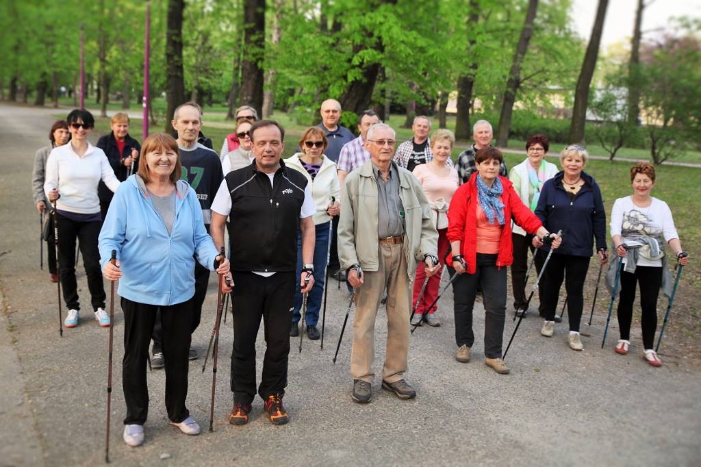 2015 04 NordicWalking 