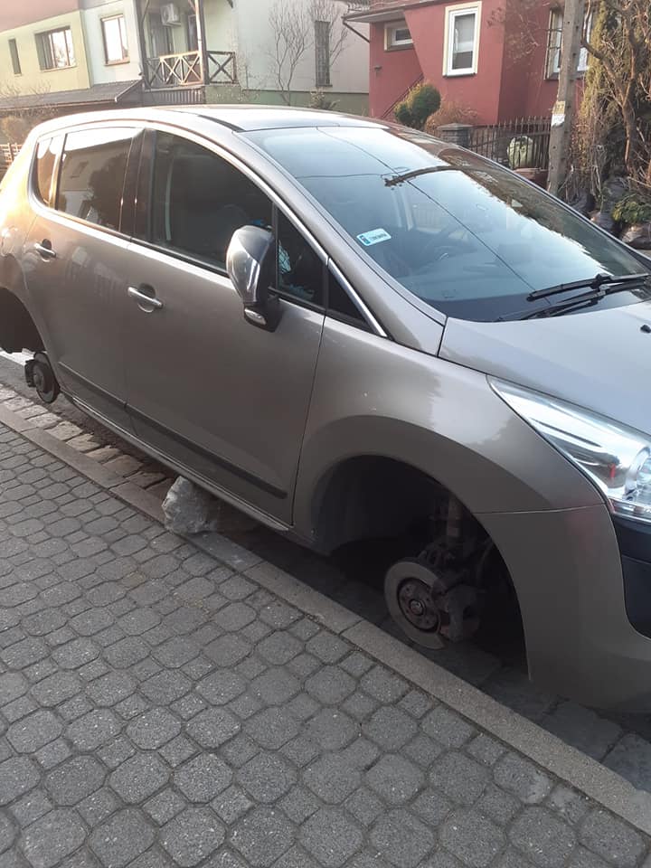 kradzież kół