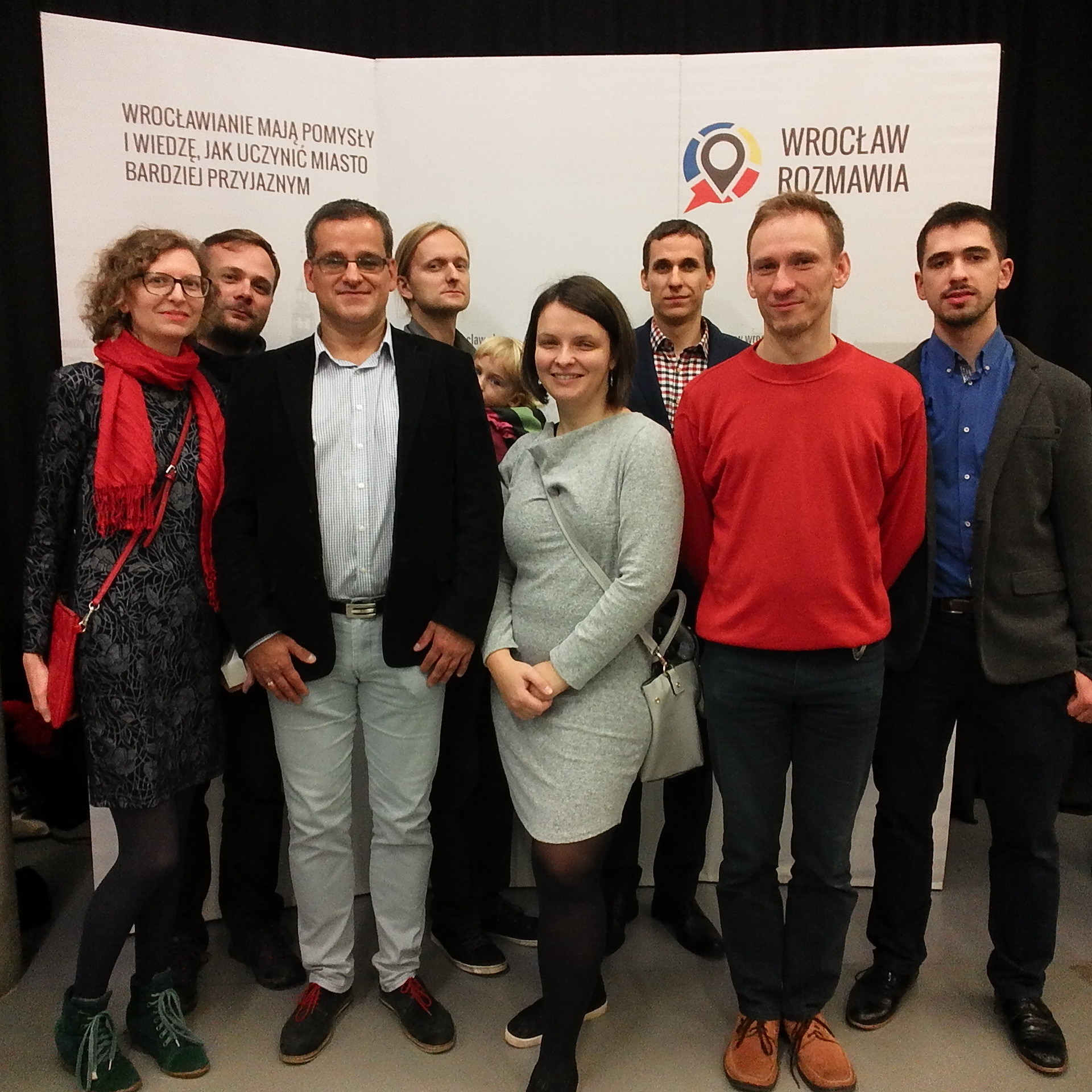 Na zdjęciu nasza reprezentacja (od lewej): Monika Glińska Marcin Gliński, Wojciech Chowaniec, Tadeusz Mincer, Maria Ossowska, Rafał Włodarski, Marcin Barszczyk, Adam Chaszczewicz.